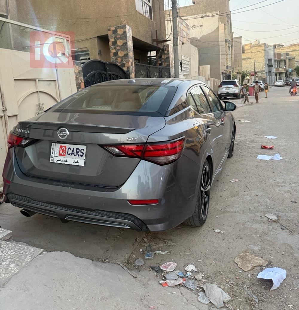 نيسان سنترا